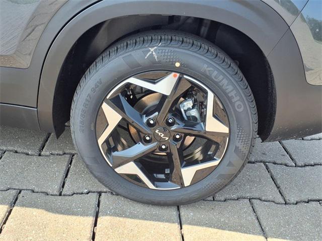 new 2025 Kia Seltos car, priced at $28,335