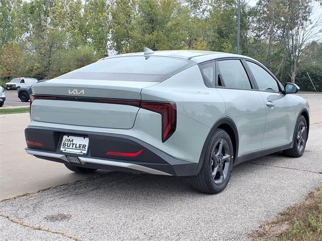 new 2025 Kia K4 car, priced at $23,165