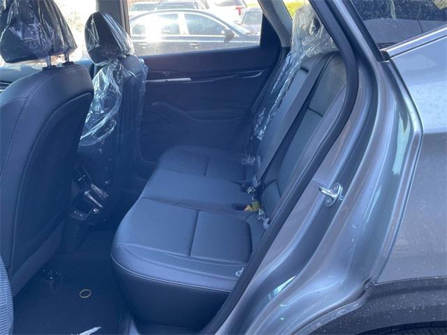new 2025 Kia Seltos car, priced at $30,755