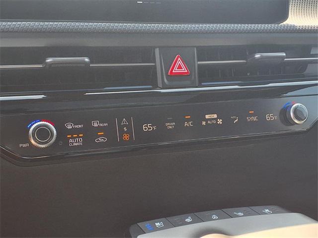 new 2025 Kia EV6 car, priced at $59,850