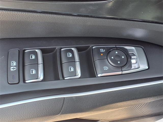 new 2025 Kia Sorento car, priced at $39,985