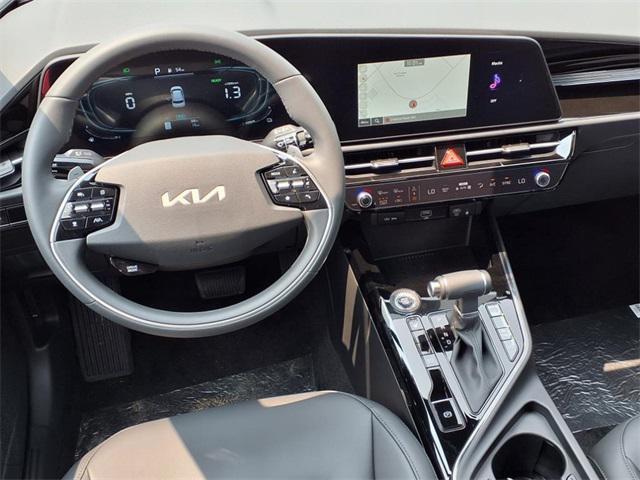 new 2025 Kia Niro car, priced at $32,080
