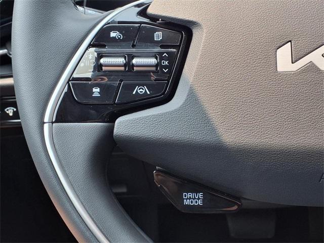 new 2025 Kia Niro car, priced at $32,080