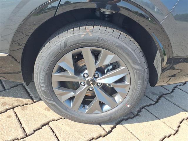 new 2025 Kia Sportage Hybrid car, priced at $39,215