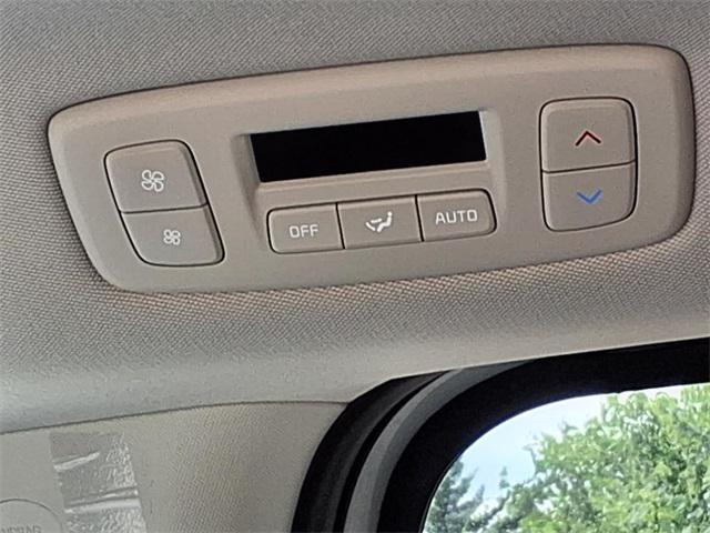 new 2025 Kia Carnival Hybrid car, priced at $55,820