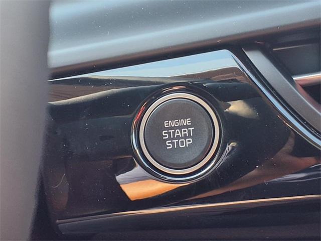 new 2025 Kia Seltos car, priced at $28,105