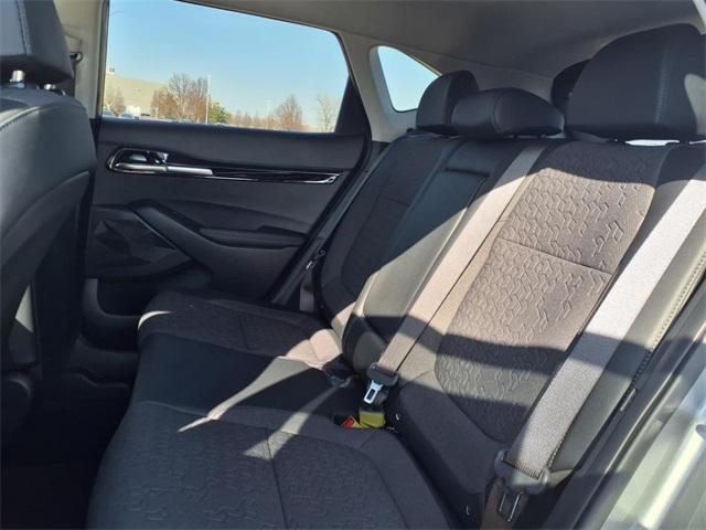 new 2025 Kia Seltos car, priced at $28,105