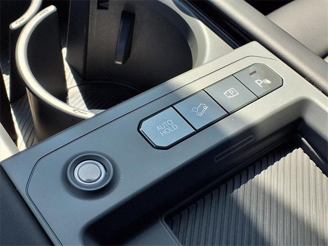 new 2026 Kia EV9 car, priced at $70,815