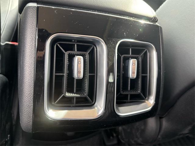 new 2025 Kia Sorento car, priced at $44,355