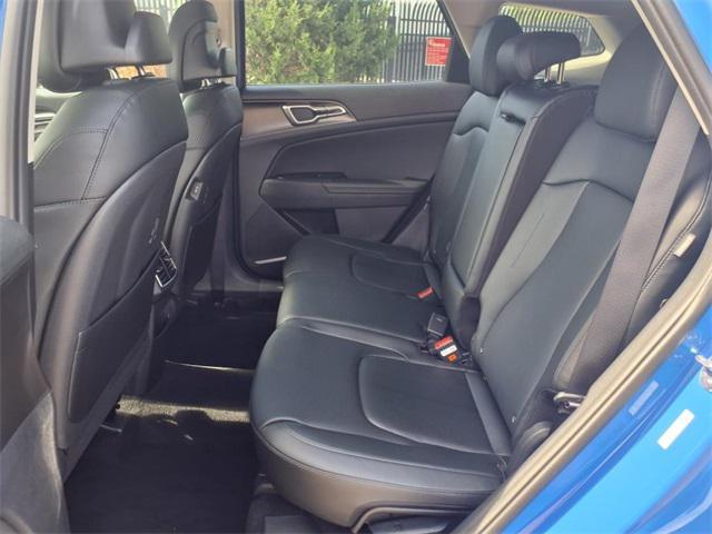 new 2026 Kia Sportage car, priced at $33,075