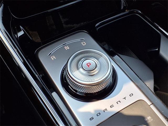 new 2025 Kia Sorento Hybrid car, priced at $46,855