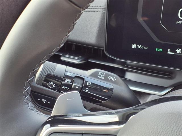 new 2025 Kia Carnival Hybrid car, priced at $48,900