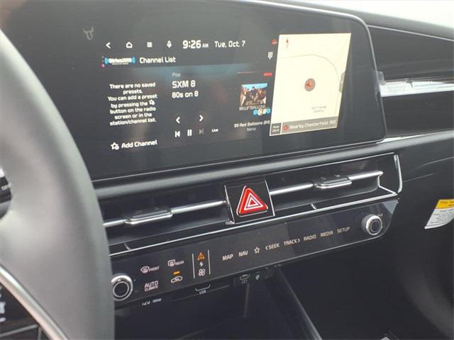 new 2025 Kia Niro Plug-In Hybrid car, priced at $35,900