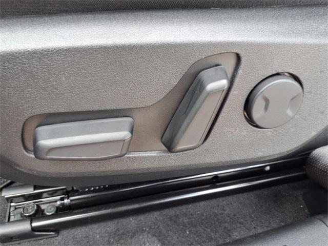 new 2025 Kia EV6 car, priced at $48,375