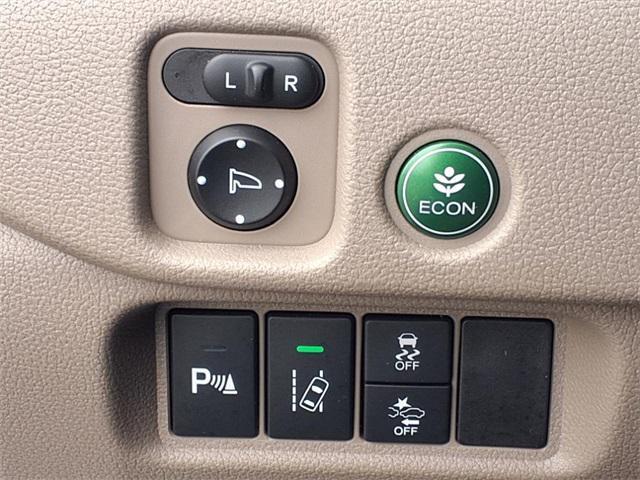 used 2018 Honda Pilot car, priced at $19,546
