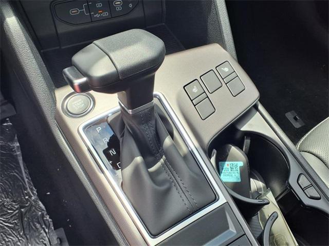 new 2026 Kia Sportage car, priced at $32,085