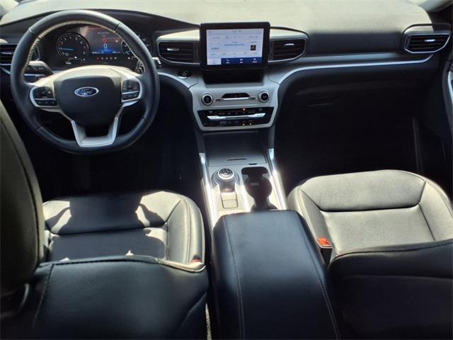 used 2020 Ford Explorer car