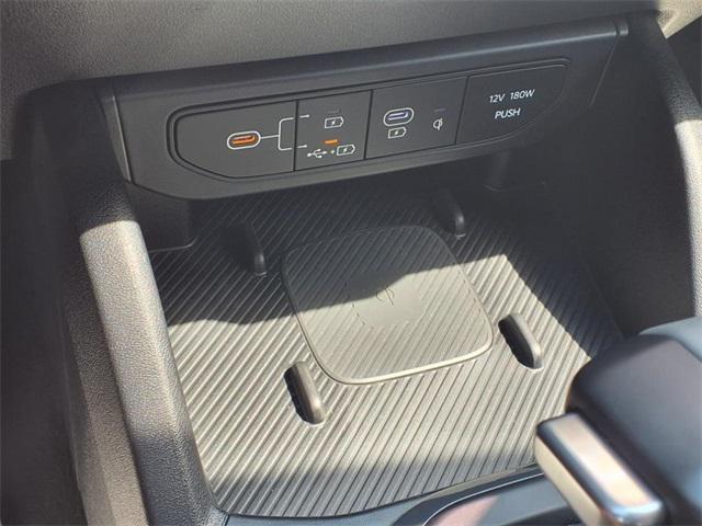 new 2025 Kia K4 car