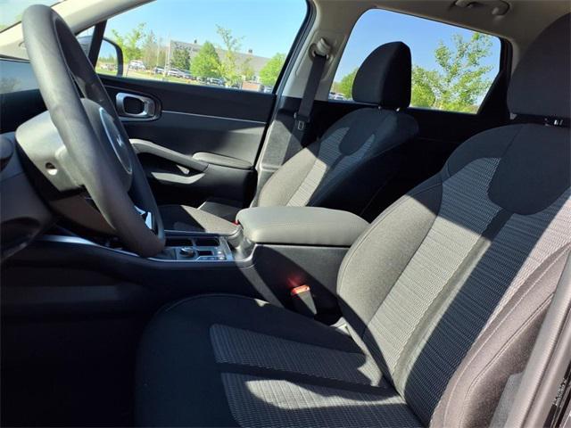 new 2025 Kia Sorento car, priced at $32,390