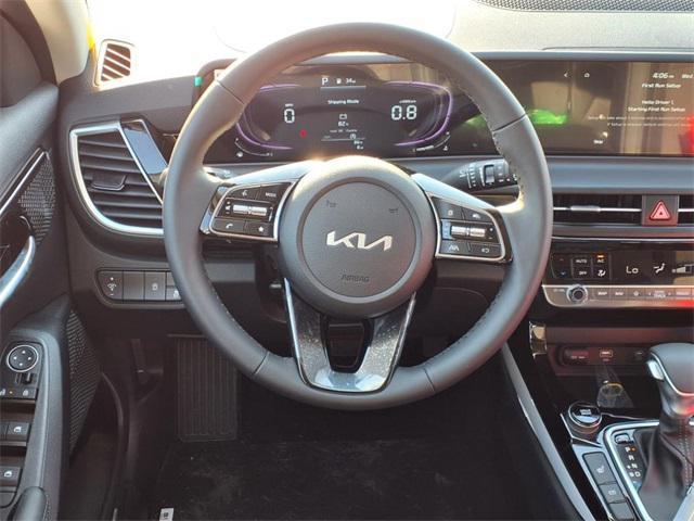 new 2025 Kia Seltos car, priced at $28,230