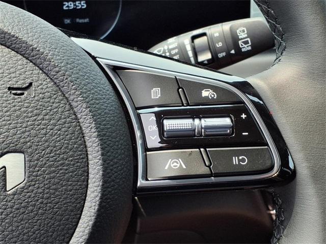 new 2025 Kia Seltos car, priced at $30,110