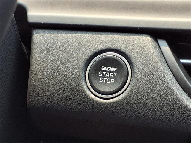 new 2025 Kia Seltos car, priced at $30,110