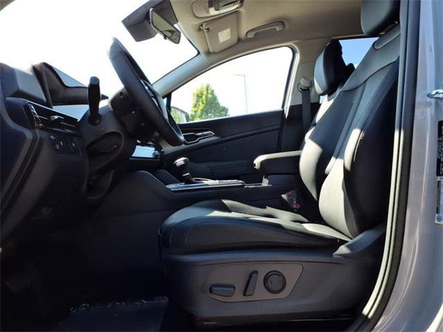 new 2026 Kia Sportage car, priced at $33,180