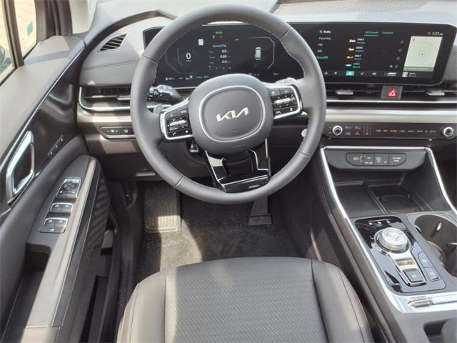 new 2025 Kia Carnival Hybrid car, priced at $53,815