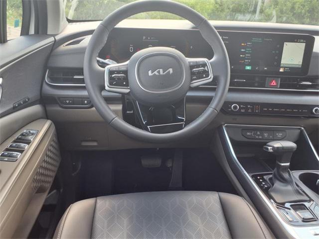 new 2026 Kia Carnival car, priced at $41,915