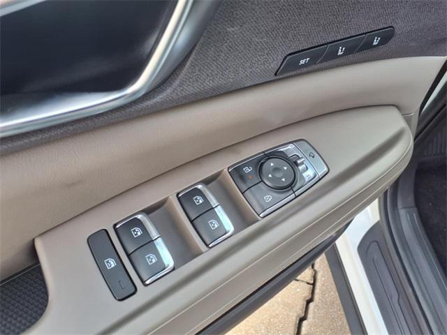 new 2026 Kia Carnival car, priced at $41,915