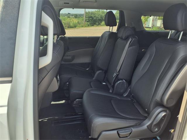 new 2026 Kia Carnival car, priced at $41,915