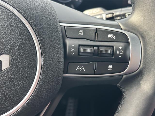 new 2025 Kia Sportage car, priced at $38,805