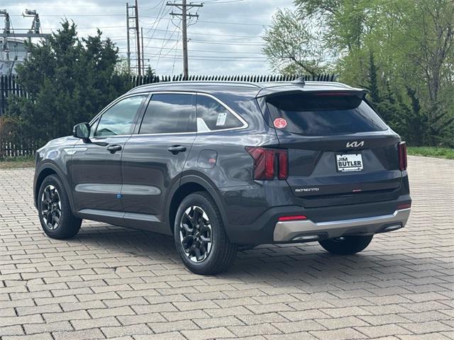new 2025 Kia Sorento car, priced at $36,700