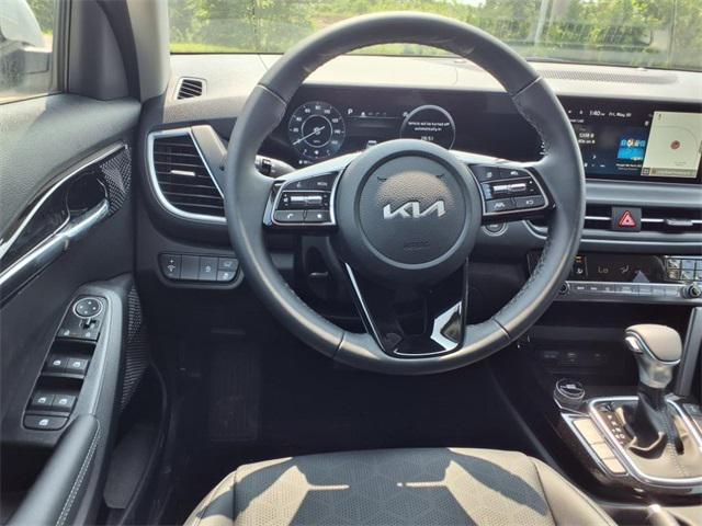 new 2025 Kia Seltos car, priced at $30,505