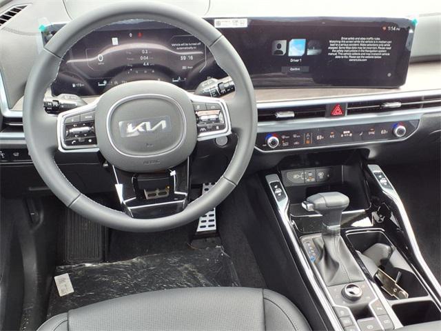 new 2025 Kia Sorento car, priced at $43,940