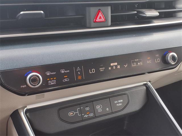 new 2025 Kia Carnival Hybrid car, priced at $44,290