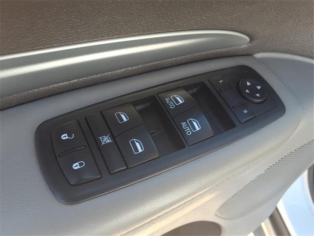 used 2013 Dodge Durango car, priced at $7,555