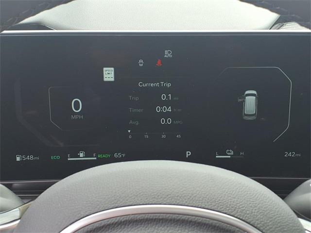 new 2025 Kia Carnival Hybrid car