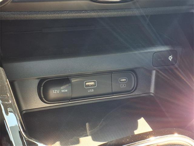 new 2025 Kia Soul car, priced at $26,195