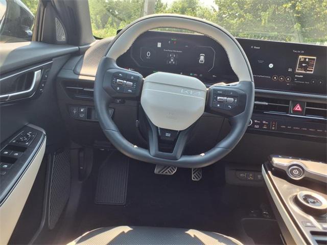 new 2025 Kia EV6 car, priced at $61,305