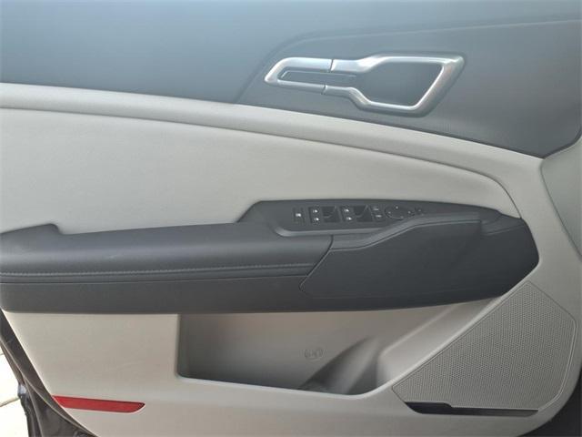 new 2026 Kia Sportage car, priced at $32,085