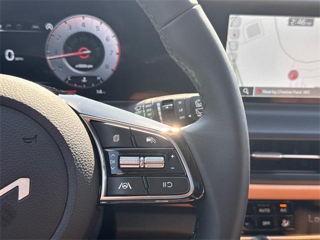 new 2025 Kia Seltos car, priced at $30,735