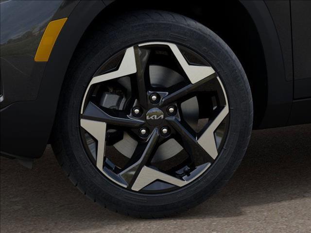 new 2025 Kia Seltos car, priced at $30,475