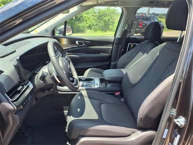 new 2026 Kia Carnival Hybrid car, priced at $53,320