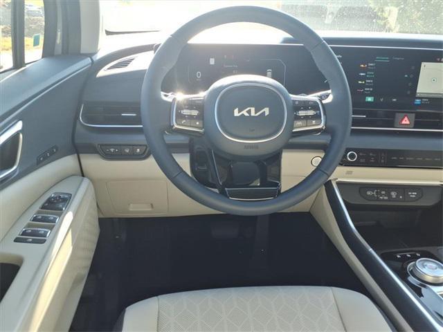 new 2026 Kia Carnival Hybrid car, priced at $48,395