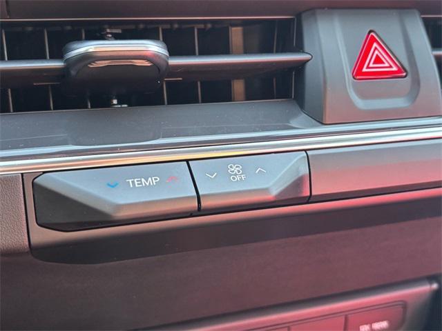 new 2025 Kia K4 car, priced at $27,070