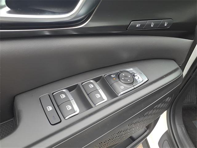 new 2026 Kia Carnival Hybrid car, priced at $53,780