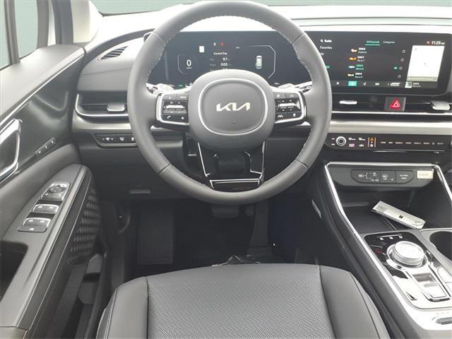 new 2026 Kia Carnival Hybrid car, priced at $53,780