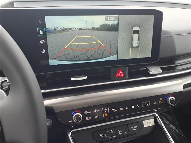 new 2026 Kia Carnival Hybrid car, priced at $53,780