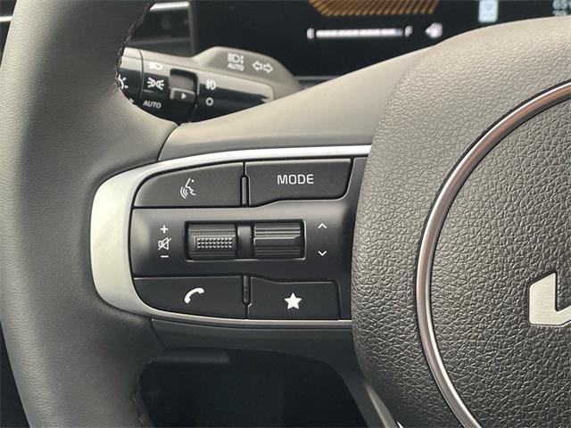 new 2025 Kia K5 car, priced at $30,280